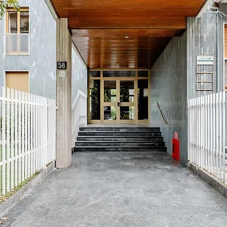 Apartamento Luxury 1 Bedroom Apartment, Close To San Siro, Fiera And 10 Min Metro To Duomo *