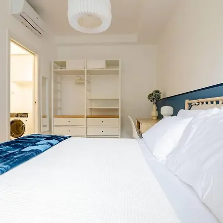 Luxury 1 Bedroom Apartment, Close To San Siro, Fiera And 10 Min Metro To Duomo Milan